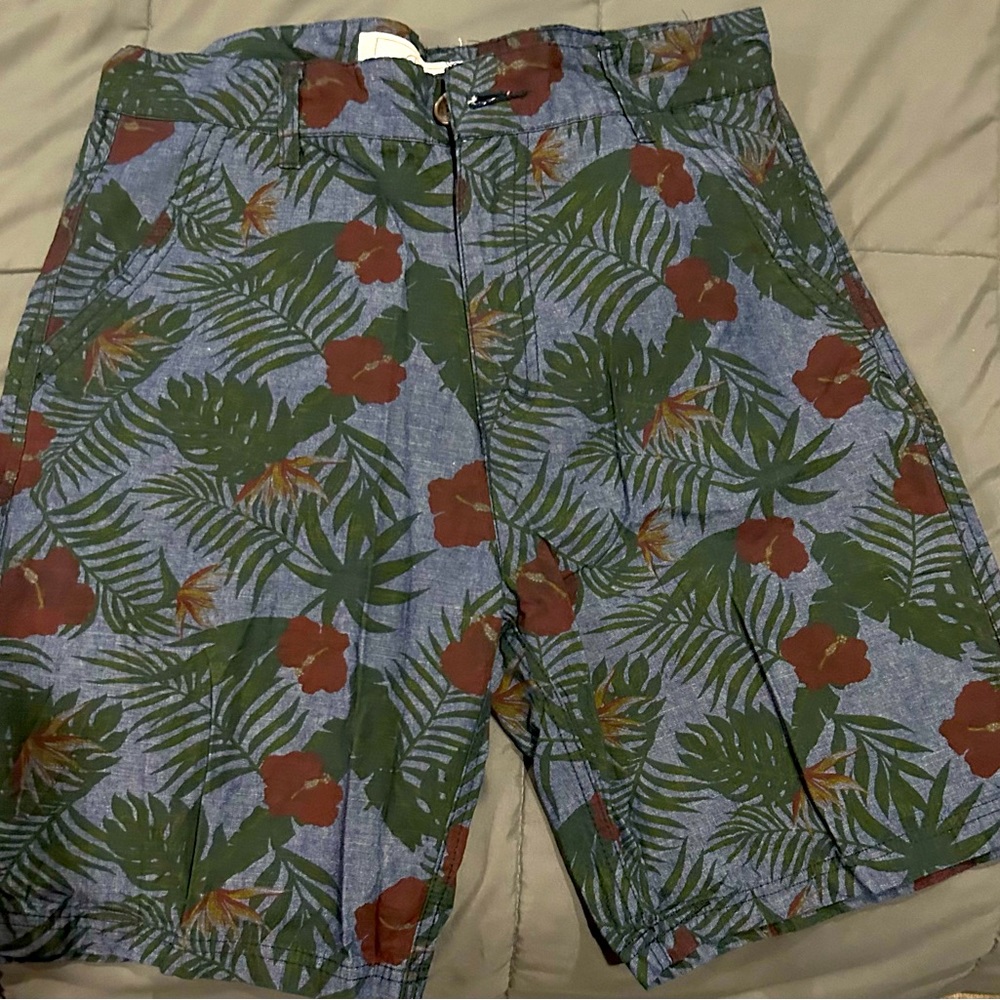 Men’s Floral print shorts